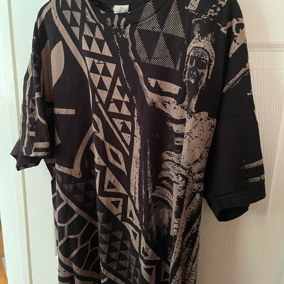 Hawaiian Tattoo Style T-Shirt men’s size 2XL - Picture 1 of 3